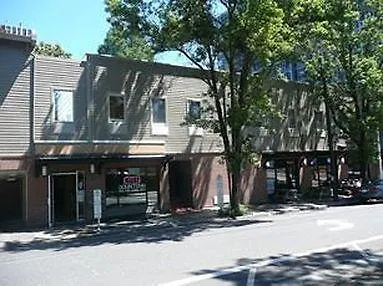 ** Motel Downtown Value Inn Portland United States