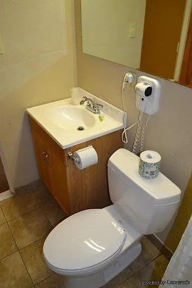 ** Motel Downtown Value Inn Portland United States
